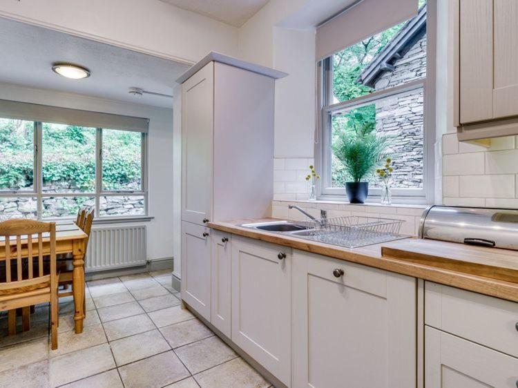 Gorgeous Cottage In Bowness Exteriér fotografie